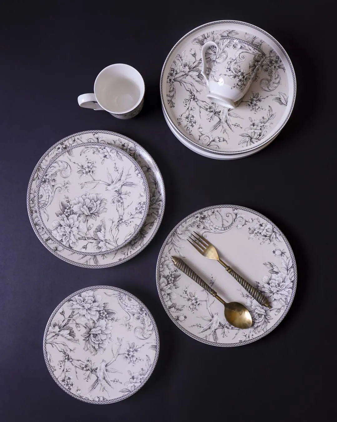 Adelaide Antique White Dinner Plate - Set of 6