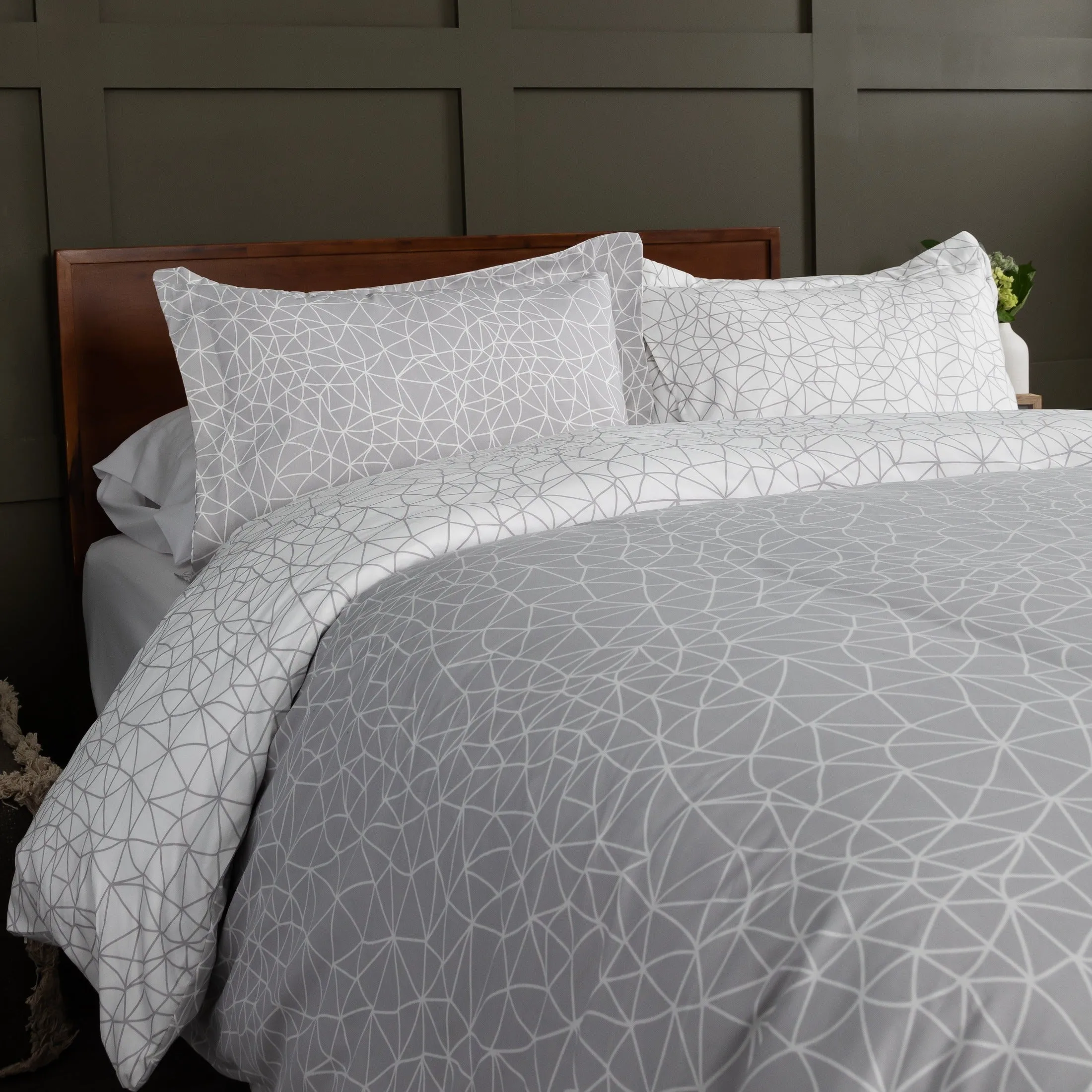 Geometric Maze Reversible Duvet Cover Set