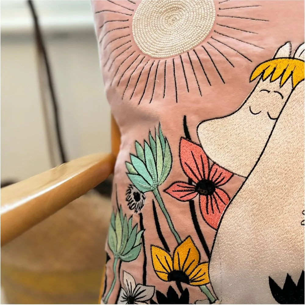 Moomin Cushion Love